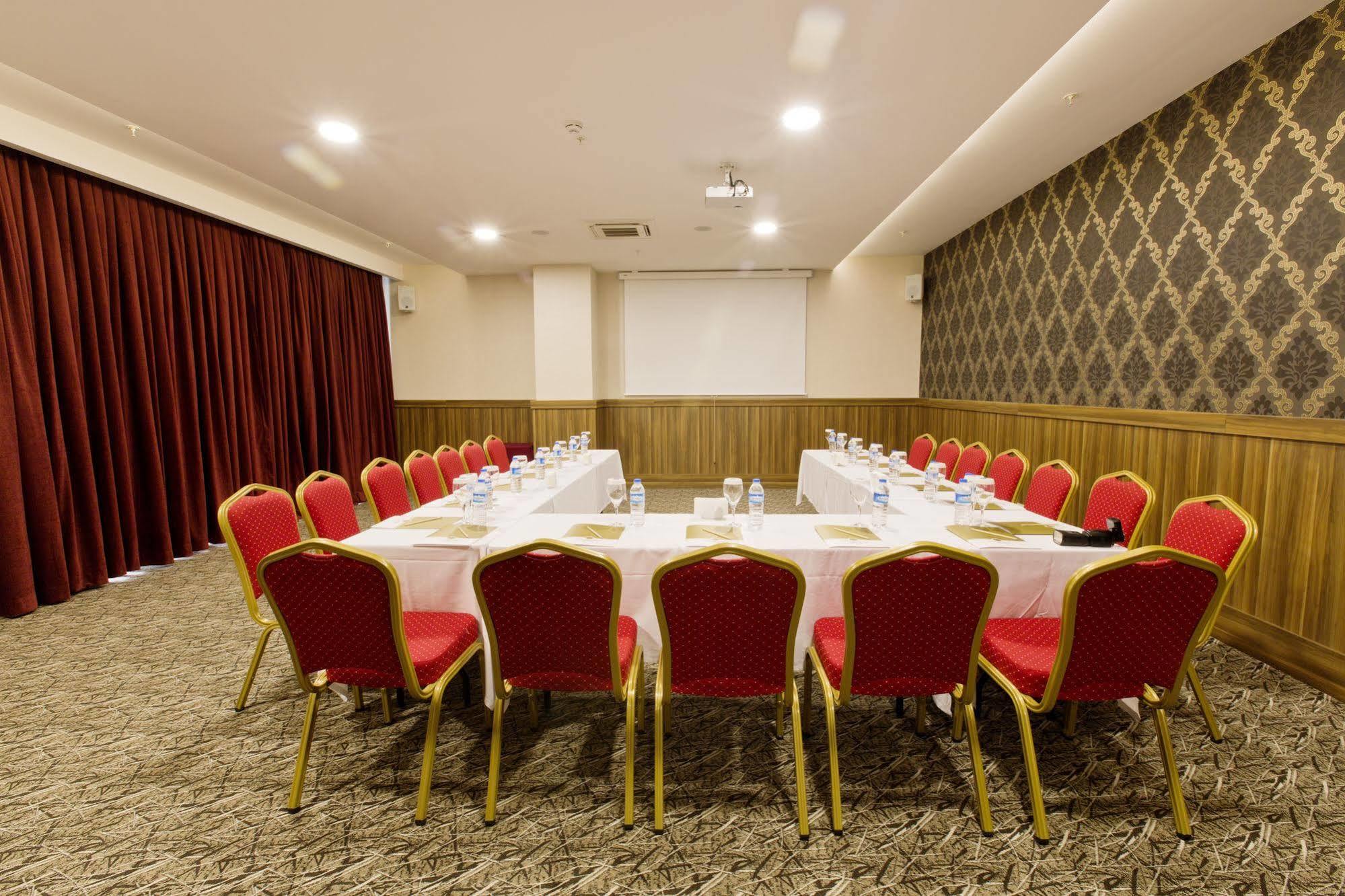 乌鲁度假酒店 - 全包 Kocaslı 外观 照片
